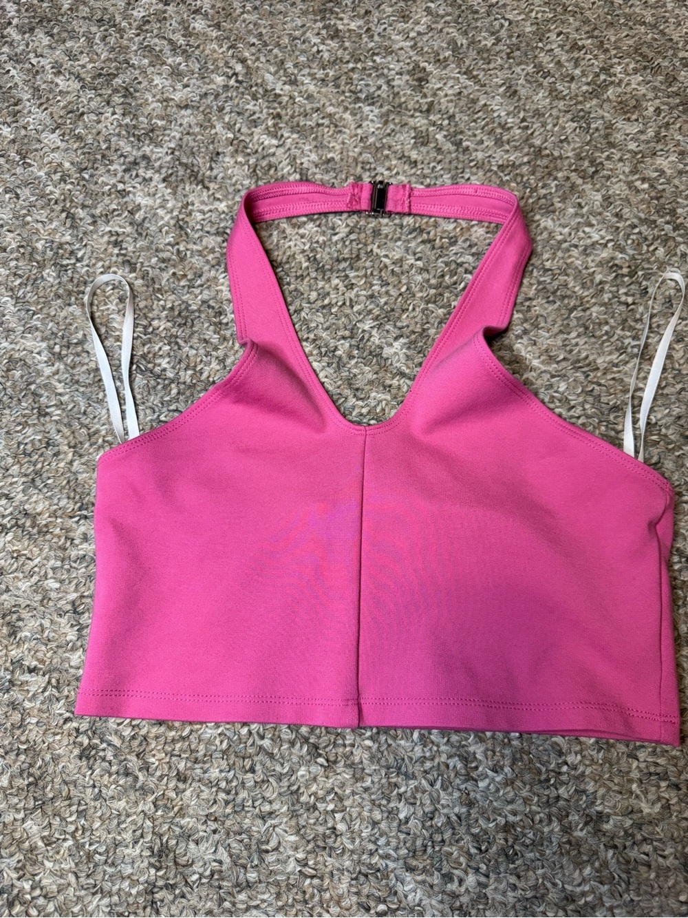 Sun-deh (Sunday Best) from Aritzia pink halter crop top size small